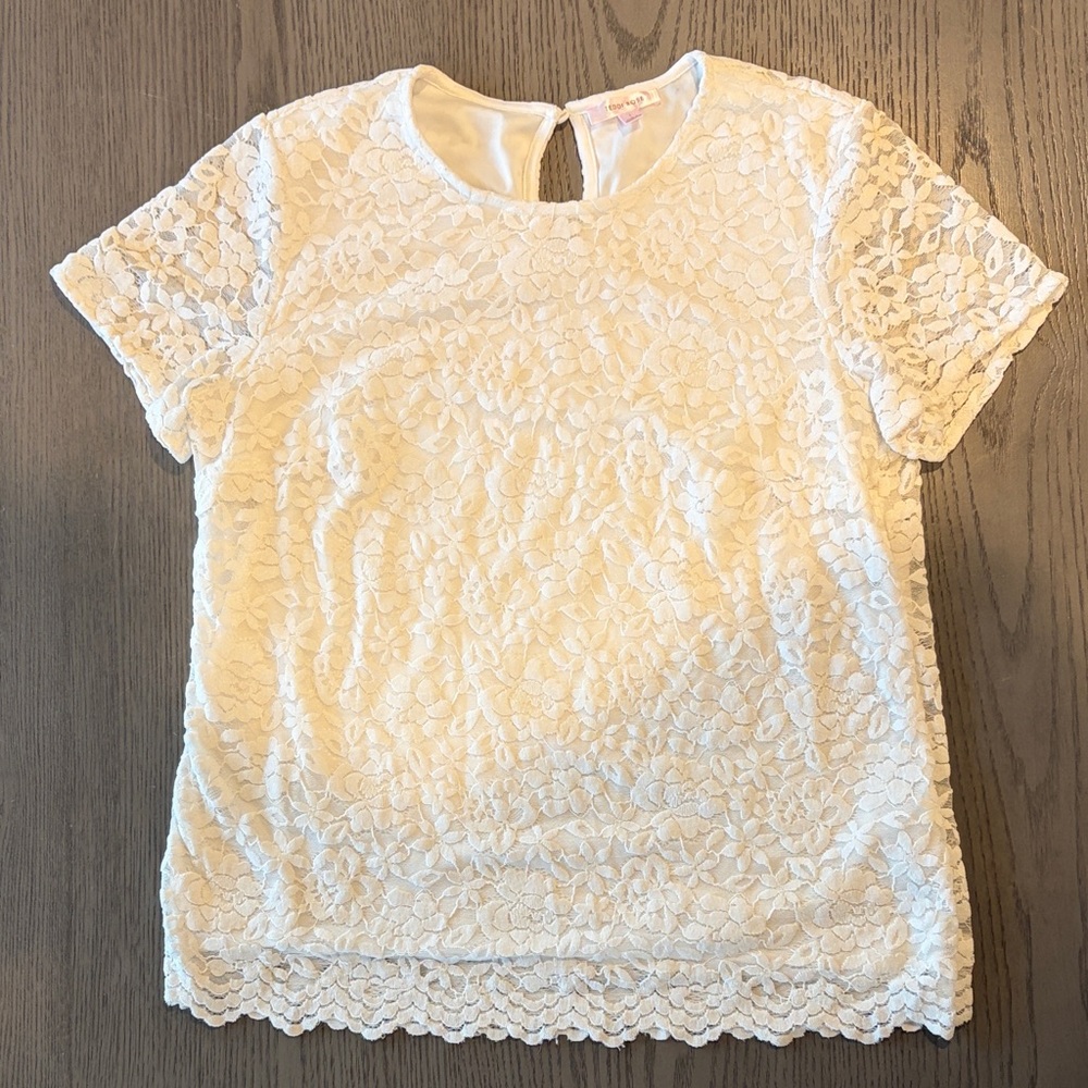 White Lace Short-Sleeve Women's Top